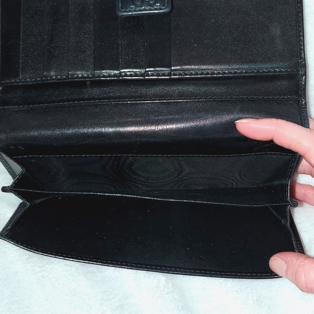 Gucci Black Guccissima Leather Flap Continental Wallet - Picture 10 of 16